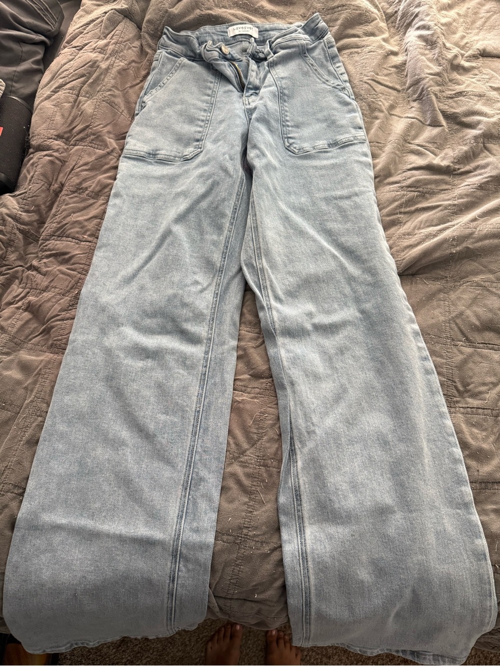 Avenue Pale Blue Wide-Leg Jeans with Front Patch Pockets